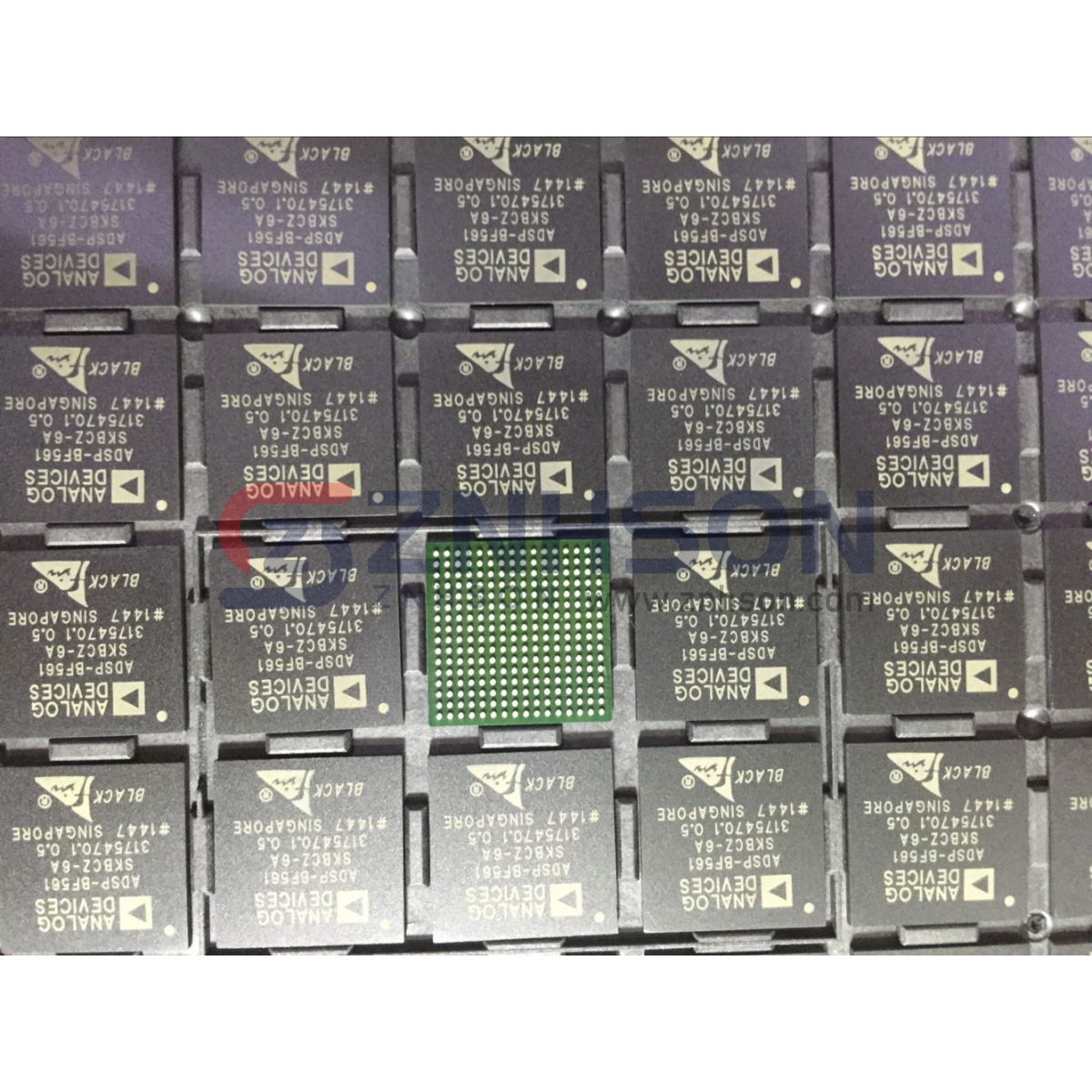 ADSP-BF561SKBCZ-6A Preview