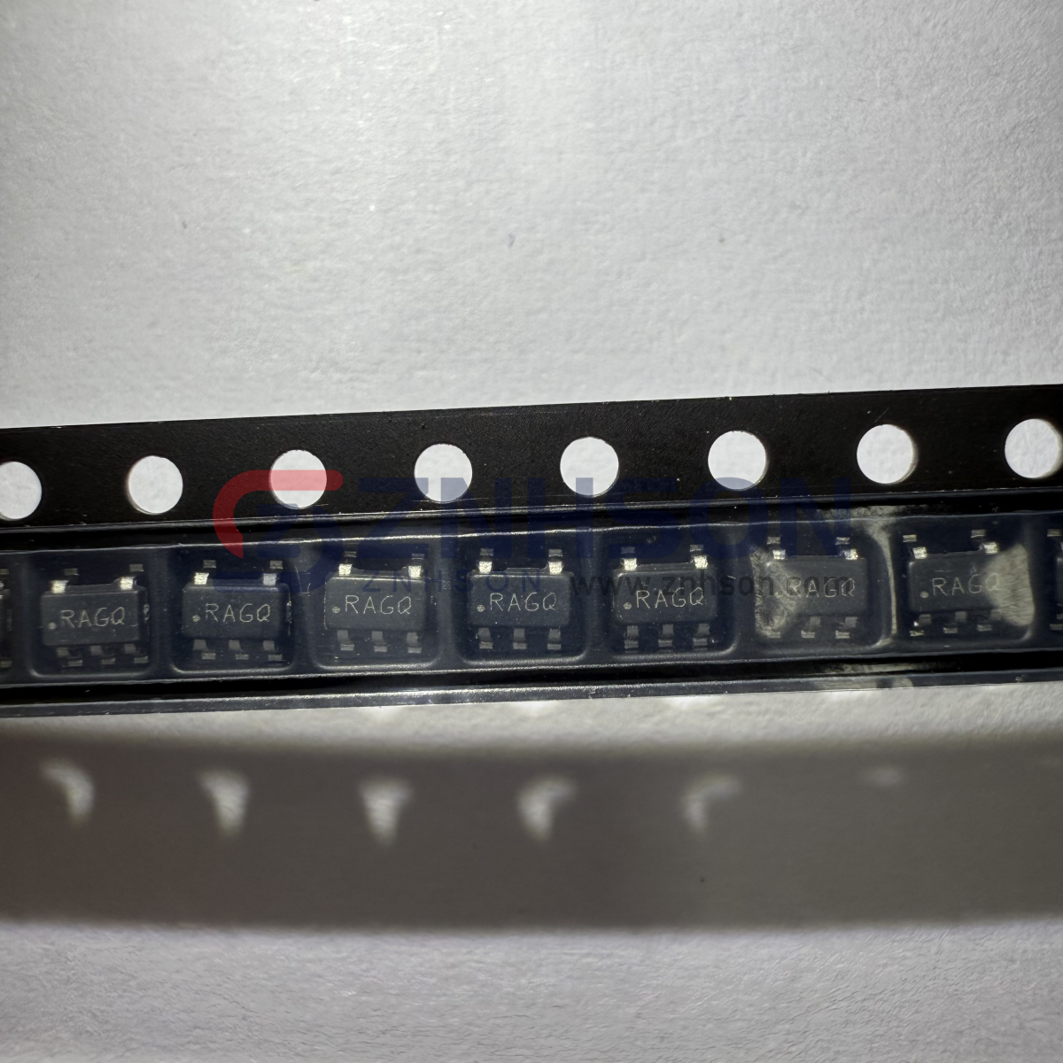 LP5907QMFX-1.8Q1