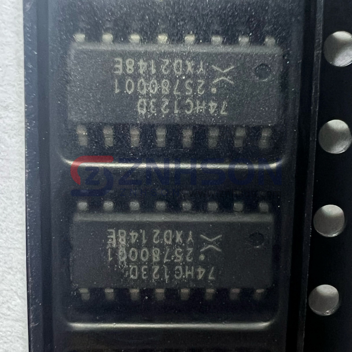 74HC123D